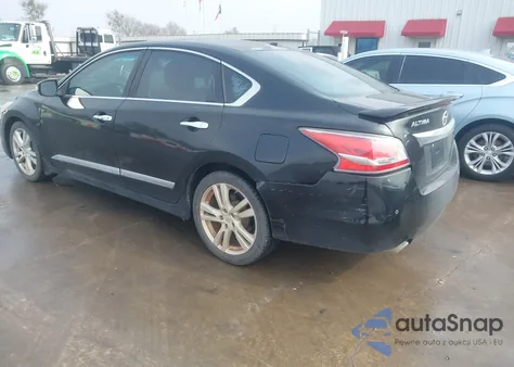 2015 Nissan Altima 3.5 Sl z USA, uszkodzony, nr VIN 1N4BL3AP4FC567063